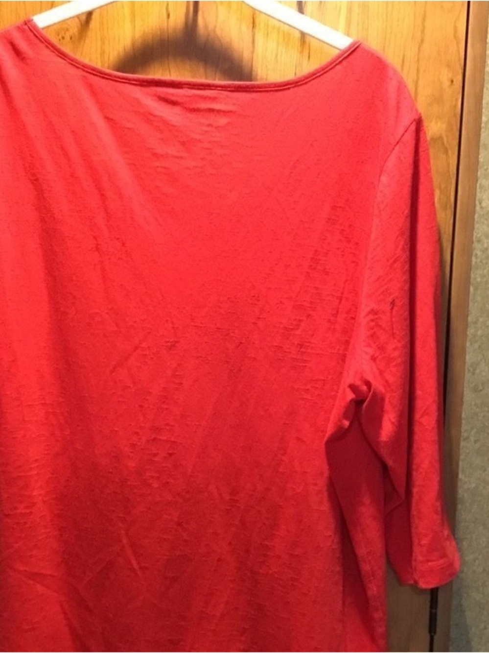 Men's Long-Sleeve Crew Neck Shirt in Bright Red